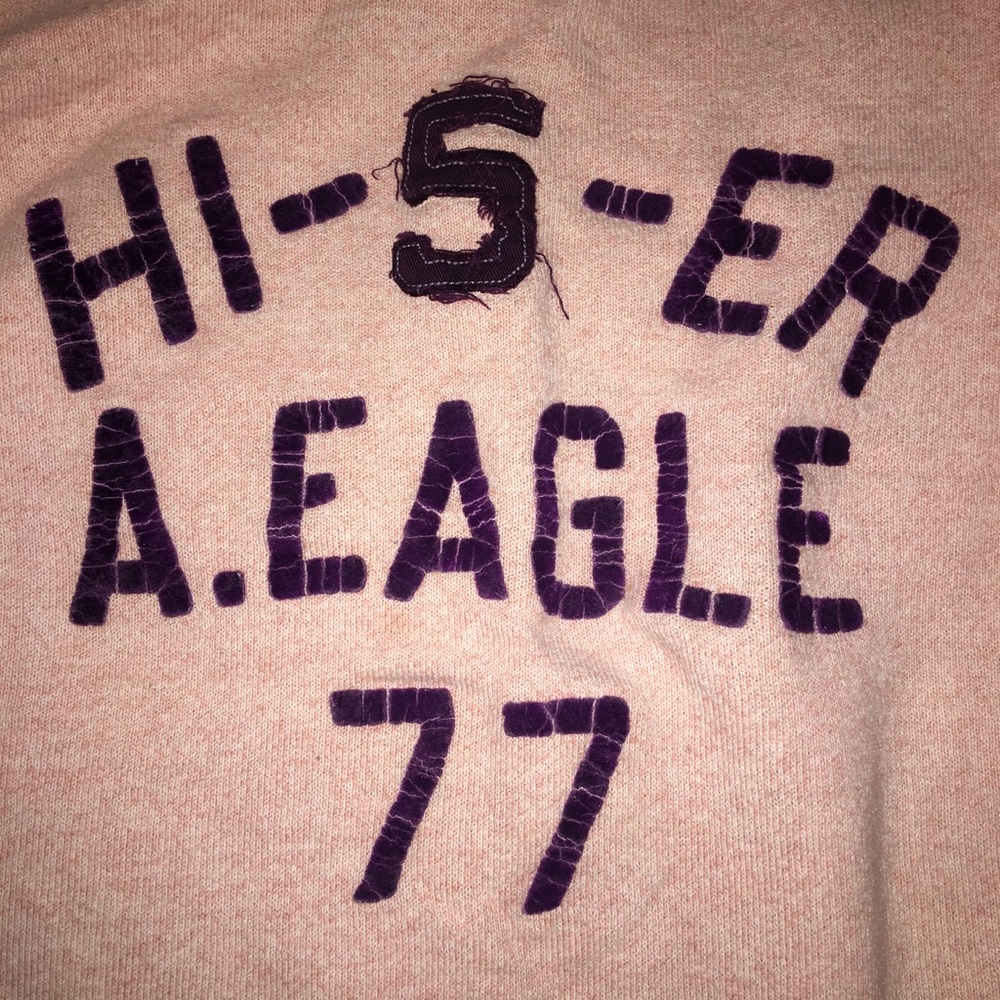 American eagle crew neck